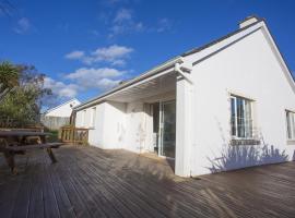 Brittas Bay Park Holiday Home No 44, hotel v destinaci Brittas Bay