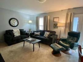 Executive Condo In Downtown Clarksville 208, apartment in Clarksville