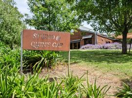 Studio at Quins Gap Retreat, ξενοδοχείο σε Bright