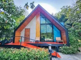 สกายโฮม วัดเจดีย์ไอ้ไข่ Resort & Restaurant