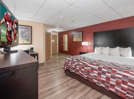 Red Roof Inn & Suites Macon, motell i Macon