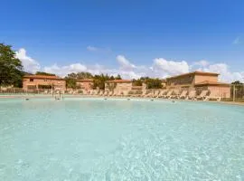 Lovely Apartment In Sta Maria Poggio With Outdoor Swimming Pool