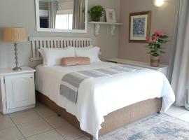 Sea Rose Family Suite - Villa Roc Guesthouse, bed and breakfast v destinaci Salt Rock