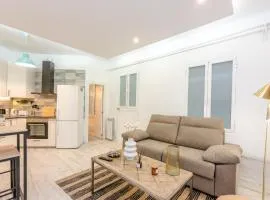 For Your Rentals Título Moderno y elegante apartamento TEMPORAL en barrio Ibiza MEN300