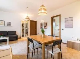 enJoy Home - Appartamento ampio, luminoso e immerso nel verde