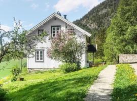 Nice Home In yer With Kitchen, holiday rental in Øyer