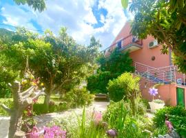 Casa Erceg Amor vincit Omnia, guest house di Skradin