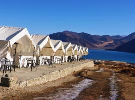 Camp redstart, resort en Leh