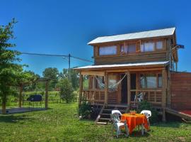 Cabaña de Troncos - Villa la Alegría, hôtel à Villa Ciudad Parque