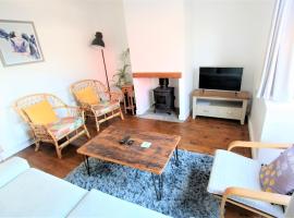 Contemporary Home in Friendly Easton, Free Parking, villa in Bristol