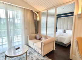 Grand Florida Beachfront Resort Jomtien Pattaya, hotel v destinaci Na Jomtien