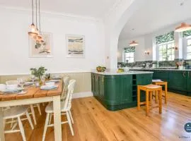 The Old Chapel - Exclusive Retreat