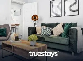 NEW Lime House by Truestays - 3 Bedroom House in Stoke-on-Trent