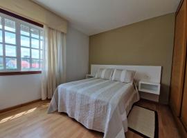 Apartamento cerca de la playa, feriebolig ved stranden i Pontevedra