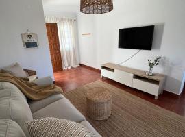 Coast Beach Apartment - Praia da Areia Branca, hôtel à Praia da Areia Branca