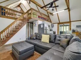 Hot Tub and Resort Amenities Pocono Lake Retreat!