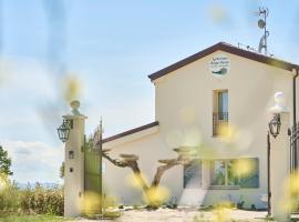 Agriturismo Borgonuovo, hotel with parking in Rimini