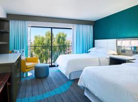 Sheraton Tucson Hotel & Suites: Tucson şehrinde bir Sheraton oteli