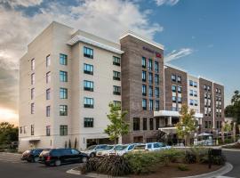 SpringHill Suites by Marriott Charleston Mount Pleasant, hotel di Mount Pleasant, Charleston