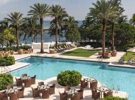 The Ritz-Carlton Bal Harbour, Miami, курортний готель у Майамі- Біч