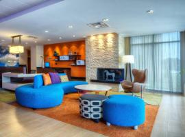 Fairfield Inn & Suites by Marriott Austin San Marcos, hotel near Baptist Academy San Marocs Baseball Field, San Marcos