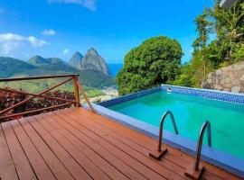 $1MIL Luxury Villa PITON VIEW - Colombette Villa, hotel in Soufrière