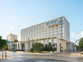 Courtyard by Marriott Merida Downtown，梅里達的飯店