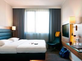 Moxy Frankfurt Airport โรงแรมใกล้สนามบินแฟรงก์เฟิร์ตในแฟรงก์เฟิร์ต อัม ไมน์