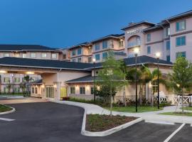 Residence Inn by Marriott Near Universal Orlando, hotell nära Mall at Millenia, Orlando