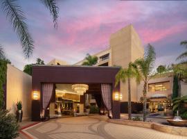 Avenue of the Arts Costa Mesa, a Tribute Portfolio Hotel, hotel near John Wayne Airport - SNA, Costa Mesa