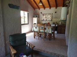 CABAÑAS VILLA CAMPESTRE, hotel en Potrerillos
