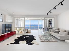 Scarborough Waterfront Penthouse Unit, alloggio vicino alla spiaggia a Scarborough