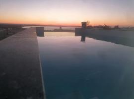 Sensations Guesthouse, hotel in Lagos