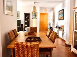 A un paso de la playa. Parque natural Cabo de Gata, ξενοδοχείο σε El Pozo del Cabo