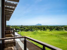 Wind Breathing B&B, habitación en casa particular en Toucheng