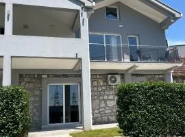 Cezar Apartment 3