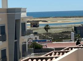 The Retreat Fuseta - 3 bed eco villa, own pool, hotel in Fuseta