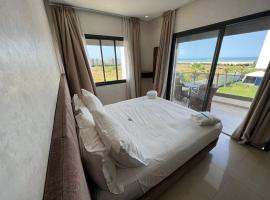 CASA BEACH HOTEL, hotel v destinaci Sidi Rahal