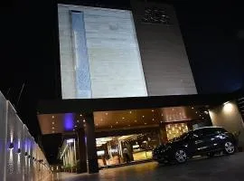 Hotel Millennium Inn, Prayagraj