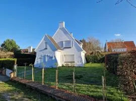 Premium Holidays - Holiday home Asteria at Sint Idesbald