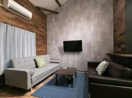 Private house for max 9ppl 2bed rooms 5 beds