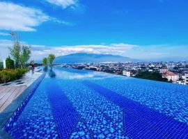 Perfect top pool view condo Astra sky river