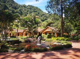 Valle Escondido Wellness Resort, hotell i Boquete