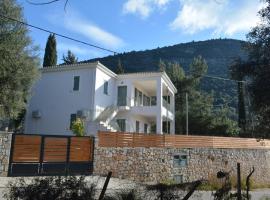 Sissy Villas 1, hotel per famiglie a Poros