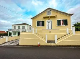Luana House