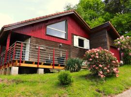Chalet idéal 4-8 pers avec garage 20 mn Gérardmer, cabin in Vienville