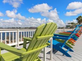 409-Waterfront View, WIFI, Pool, Close to BUCS Stadium, hotel v destinaci Tampa