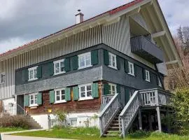 Apartment Hirsch