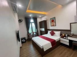 Rose hotel, hotel en Nhật Tựu