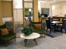 Fairfield Inn & Suites by Marriott San Francisco San Carlos, hotel di San Carlos